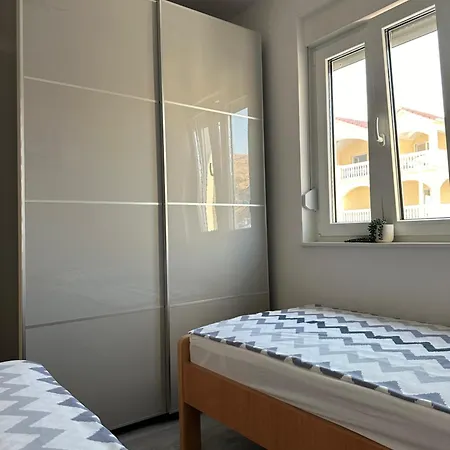 Relja Lägenhet *